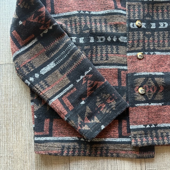 Aztec print button up jacket size S - Picture 5 of 8